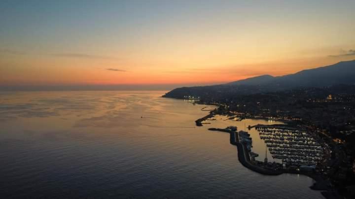 Il Sole Di Sanremo Apartment Exterior photo